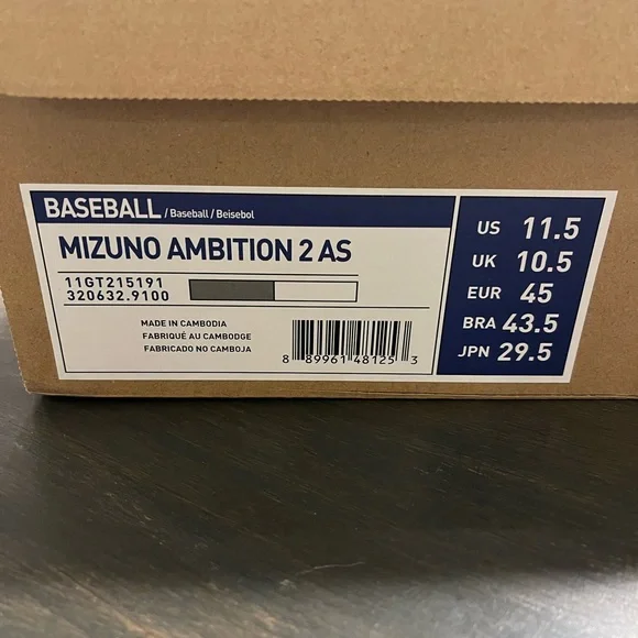 Mizuno Men's Ambition 2 All Surface Sneaker Baseball Shoes. Worn twice - Picture 10 of 11